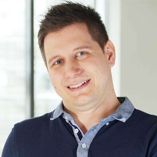 Kevin Bintzik - TI & base de datos Imagen de Kevin Bintzik: Departamento de informática y bases de datos de Aribas Printing Machinery